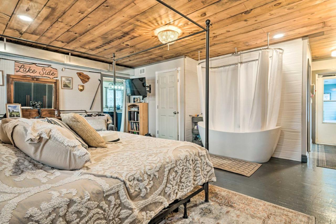 Trendy Chautauqua Lake Vacation Rental! Bemus Point Eksteriør billede